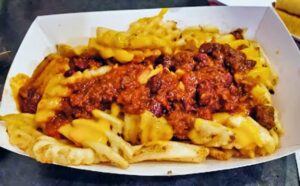 chili cheese fries